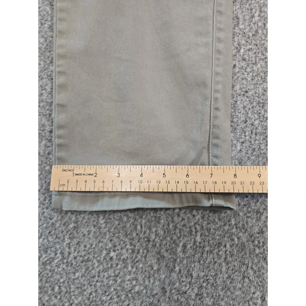 Lee Performance Series Men's Extreme Comfort Straight Fit Chino Pants Gray 32x34